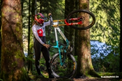 25.DH_WorldChamps-kit_EL5_7281