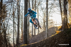 25.Maco_.Yeti-ride_EL5_3238-Avec-accentuation-Bruit