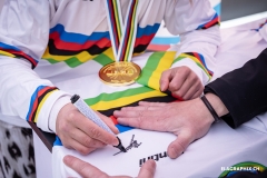 25.WC-SnowbikeSG_podium_EL6_1618